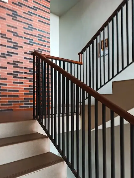 long iron rod grill stair designs