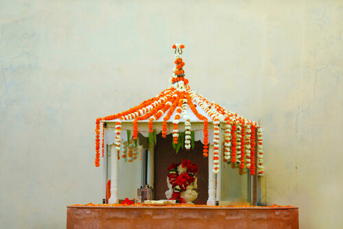 small pooja mandir designs for home