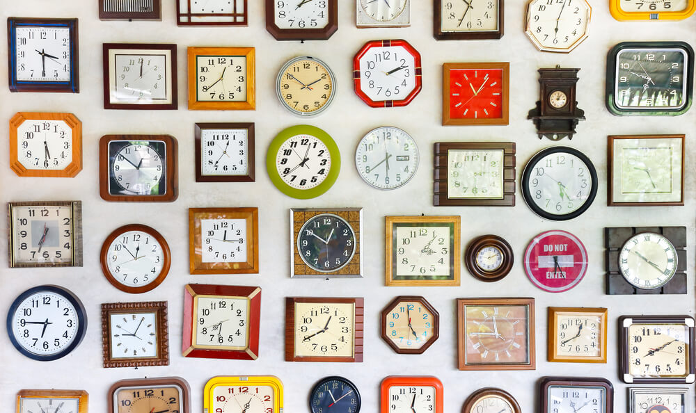 types of wall clock