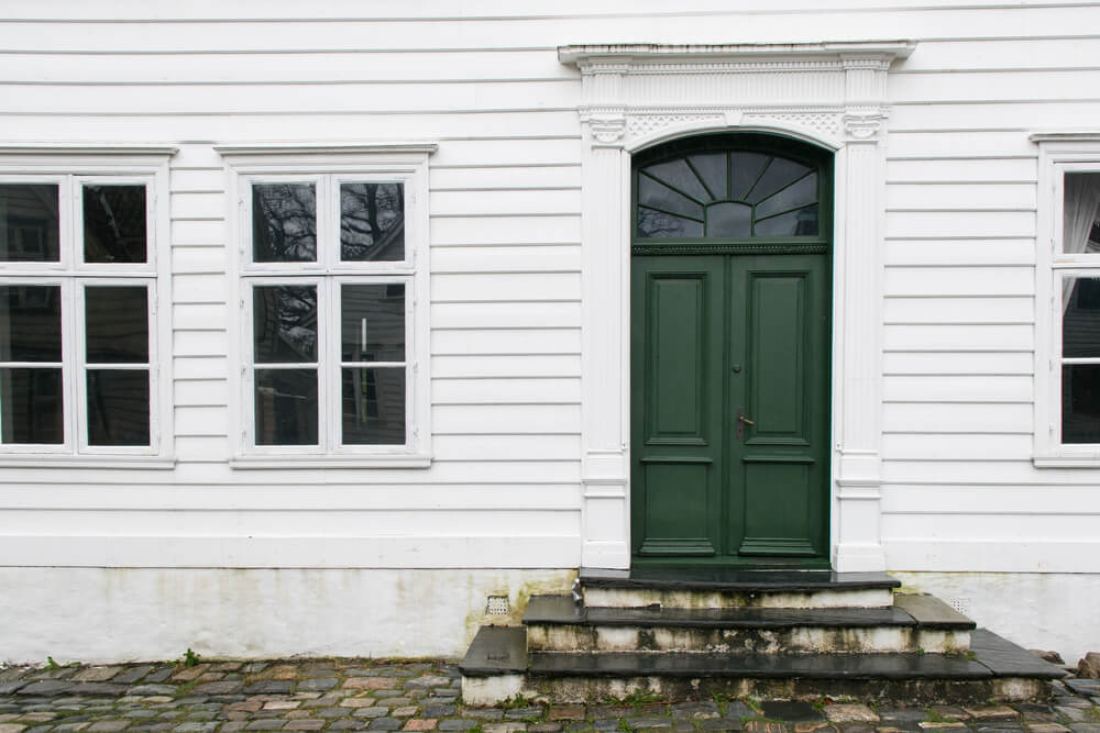 elegant green door
